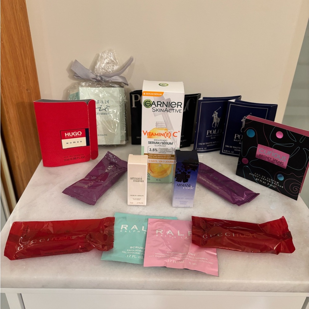 Garnier Bright Serum/Citrus with samples listed in ad